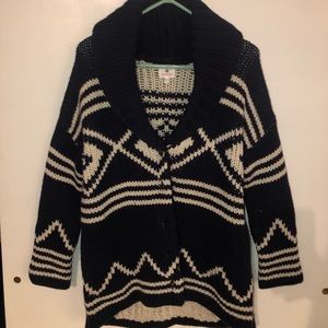 Sundry sweater size 0 never worn